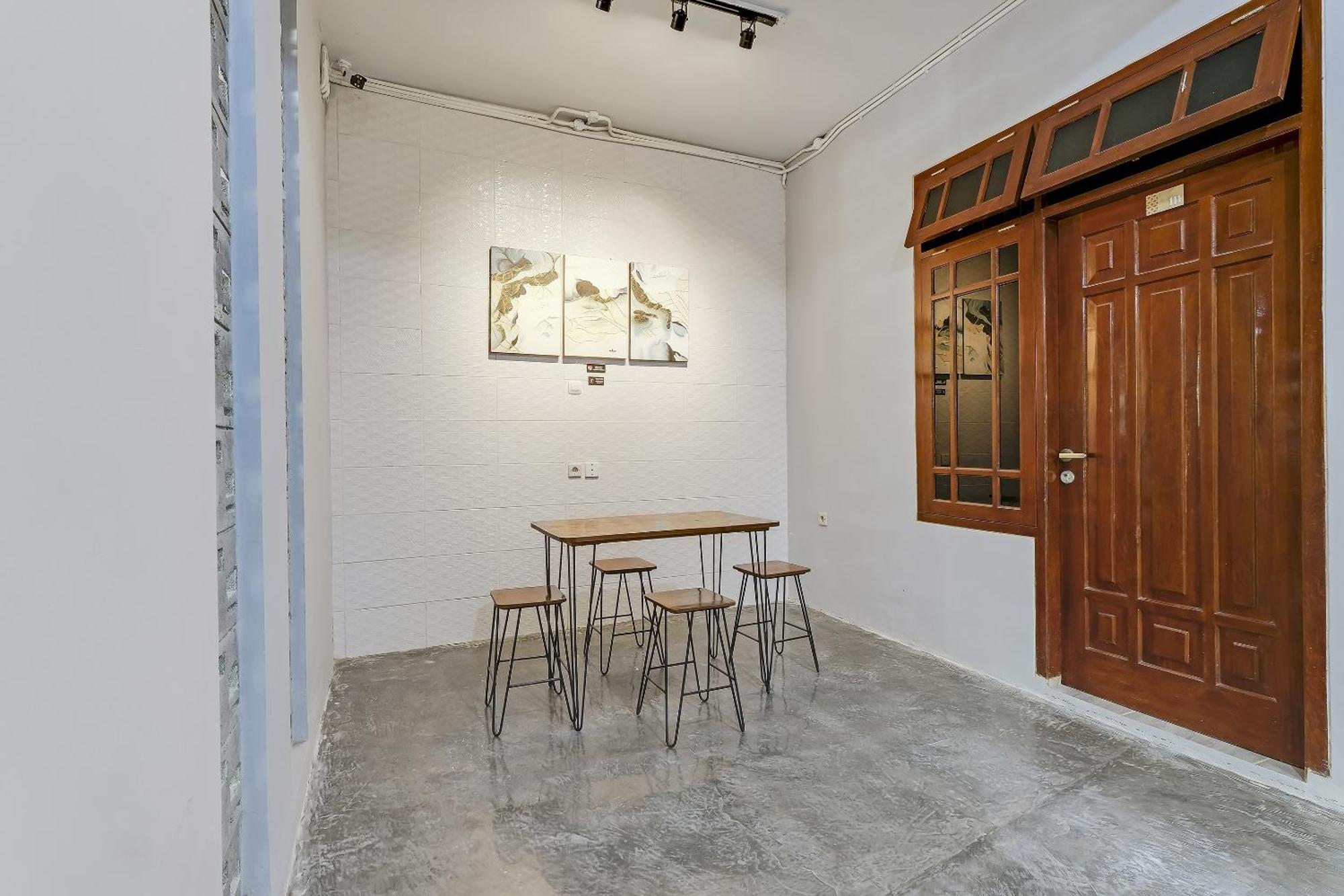 Super Oyo Capital O 90983 Harmony Easy Stay Maguwo Exteriér fotografie